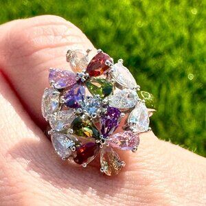 Stunning Woman's Silver Crystal Floral Ring